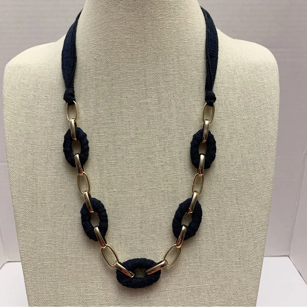 Ann Taylor navy blue gold cloth wrapped chunky chain nautical necklace coastal
